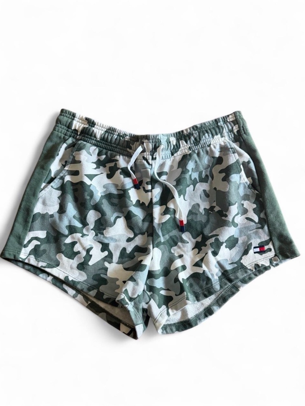 Tommy Hilfiger Sport Women’s Camo Shorts Size Large Green Drawstring